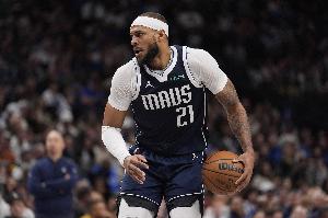 右脚踝扭伤！基德：加福德现在是每日观察 正朝着正确方向发展