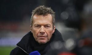 马特乌斯：拜仁小将卡尔有可能参照穆西亚拉发展，他很优秀