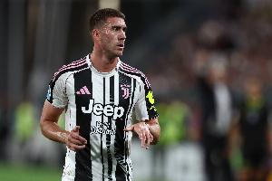 斯帕莱蒂：弗拉霍维奇很乐意留在尤文，合同问题并没有困扰他