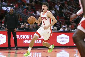 攻不进守不住！探花谢泼德7中2拿到5分5板 三分4中1