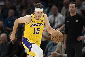 追梦：里夫斯应该被纳入全明星讨论之中 明夏一定会拿下大合同